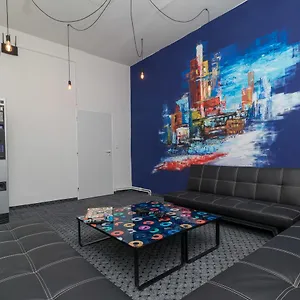 https://new-hostel-in-prague.praguehotelsweb.com