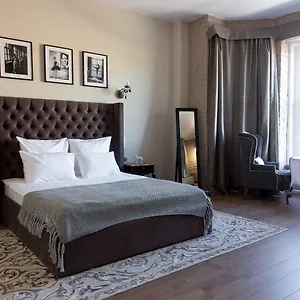 Le Diaghilev Boutique Hotel